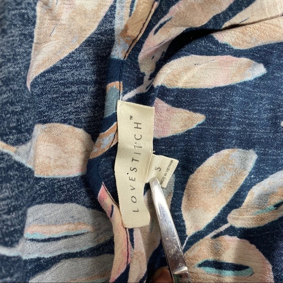 Love stitch top floral bell sleeve tassel blue S - Picture 7 of 8